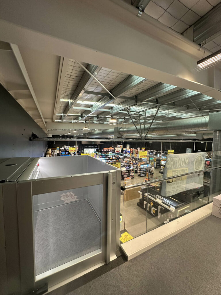 Mcgrath Industries Jb Hi Fi Hastings Commercial Elevator Domoflex Platform (1)