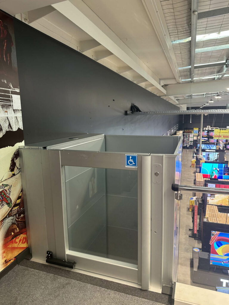 Mcgrath Industries Jb Hi Fi Hastings Commercial Elevator Domoflex Platform (2)